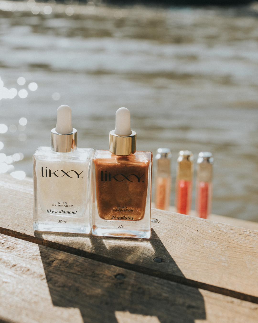 Aura: 2 Glosses & 1 Óleo